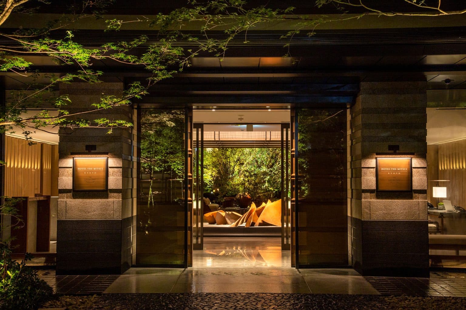 Spotlight Communications Success Story: Hotel The Mitsui